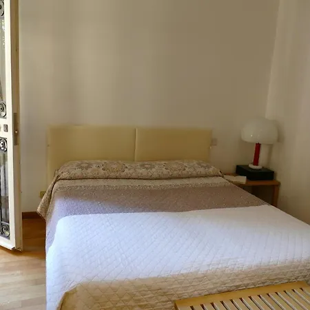 Residenza Santo Stefano 144 *